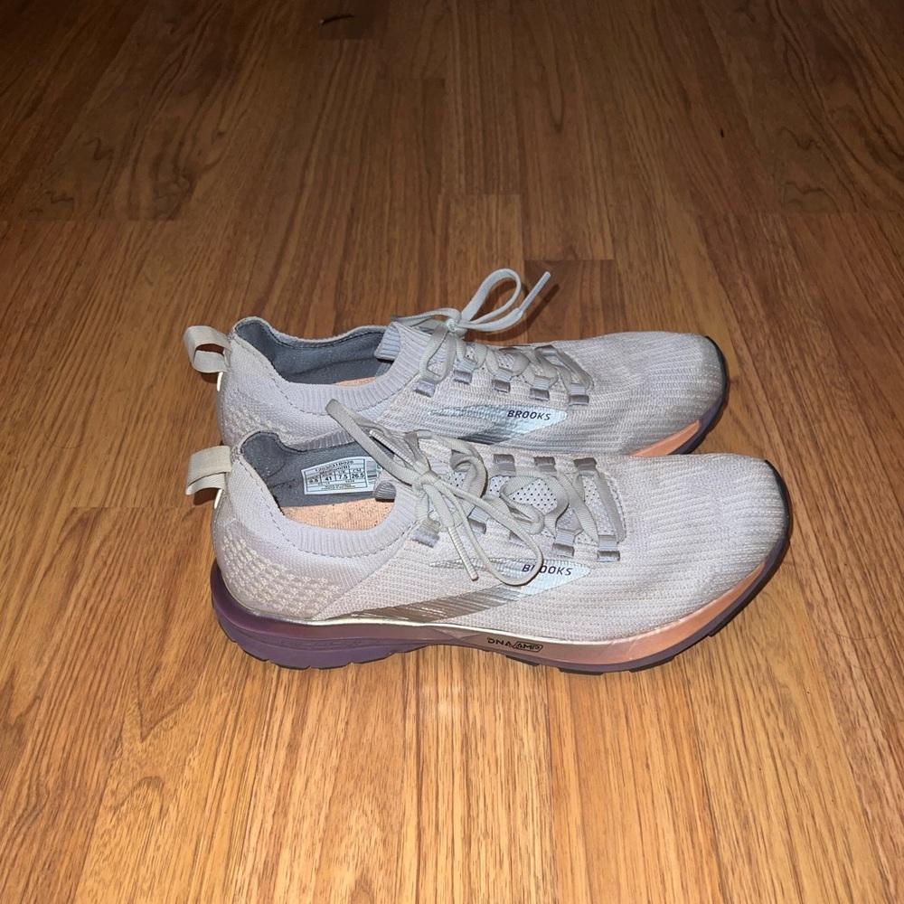 Brooks Running Sneaker